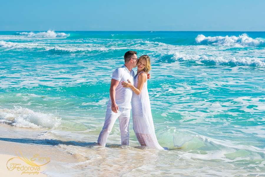 engagement love story in cancun