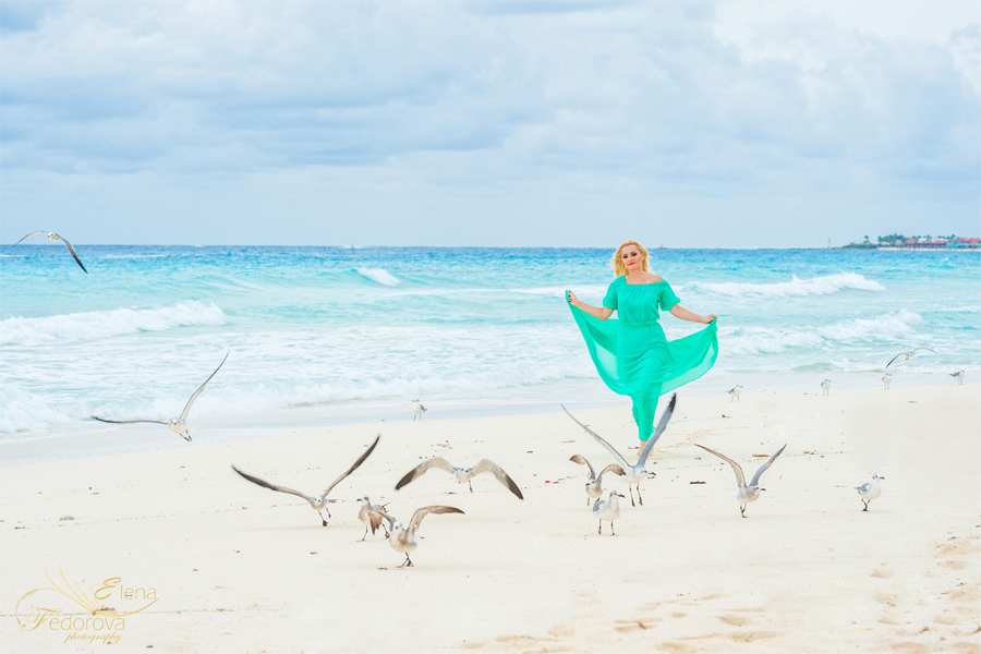 model cancun photo shoot beach
