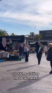 First time visiting the local market in , and I couldn’t help myself, had to buy flowers.
Buying plants is one of the easiest ways to lift your mood and make a new place feel like home.
Such a small thing, but it really helps create a calm, inspiring space.
Local markets are such a great resource when you’re living in Spain or even just visiting. Most neighborhoods have a weekly market where you can find fresh produce, flowers, plants, local cheese, olives, bread, and often seafood depending on the area. Prices are usually better than supermarkets, and everything is seasonal and fresh.
Markets are also a nice way to get to know the area and support local vendors. Tip: bring cash (many vendors don’t take cards), go earlier in the day for the best selection, and don’t be afraid to ask questions vendors are usually happy to help. If you’re settling into a new place, local markets are one of the easiest ways to feel connected quickly. #spain #movetospain #málaga #estepona #travel