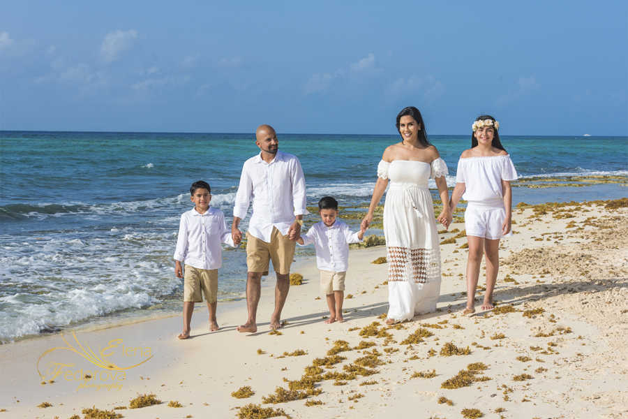 cancun family reunion photos