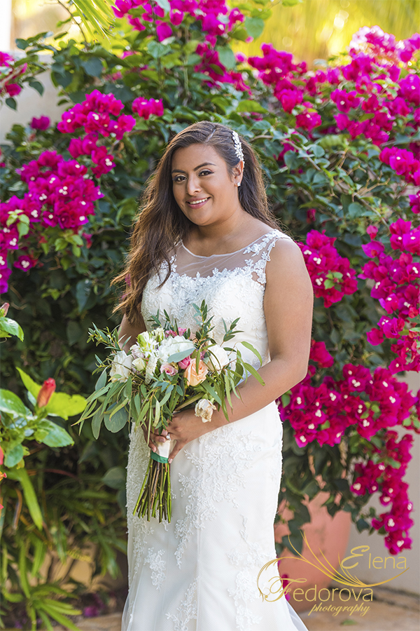 amazing bride portrait villa la joya mexico
