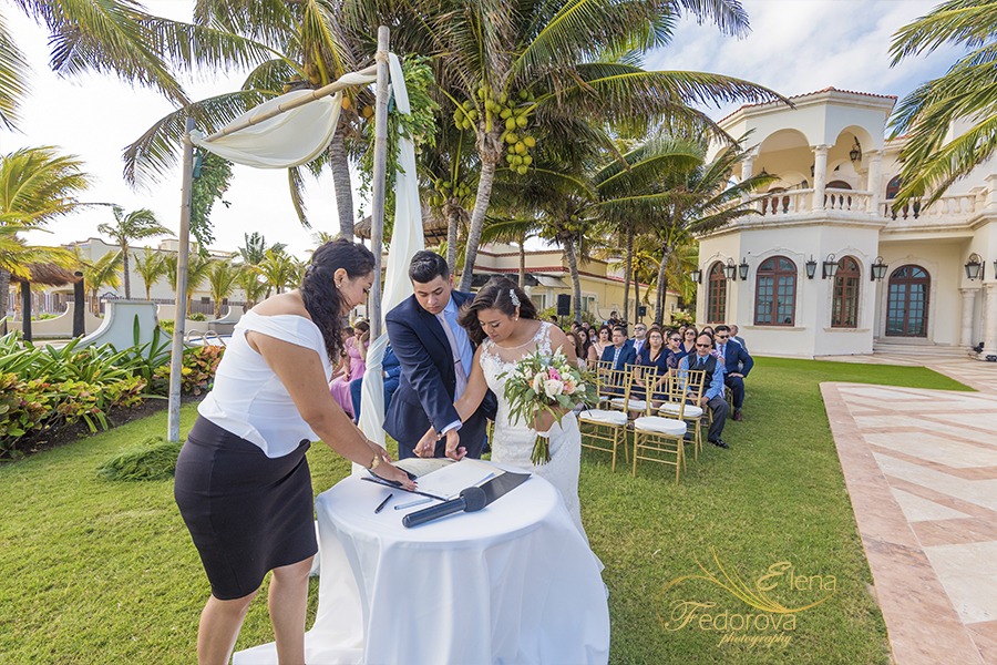 official wedding ceremony villa la joya