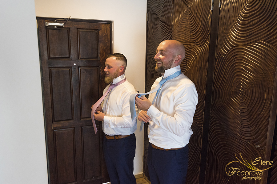 groom and his brother