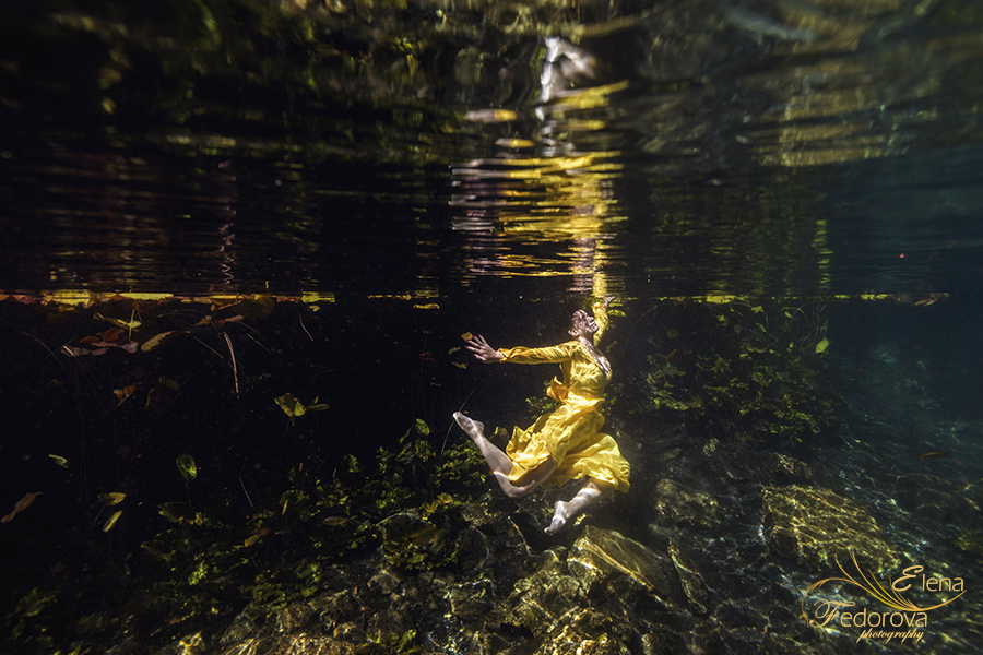 underwater photo shoot creative