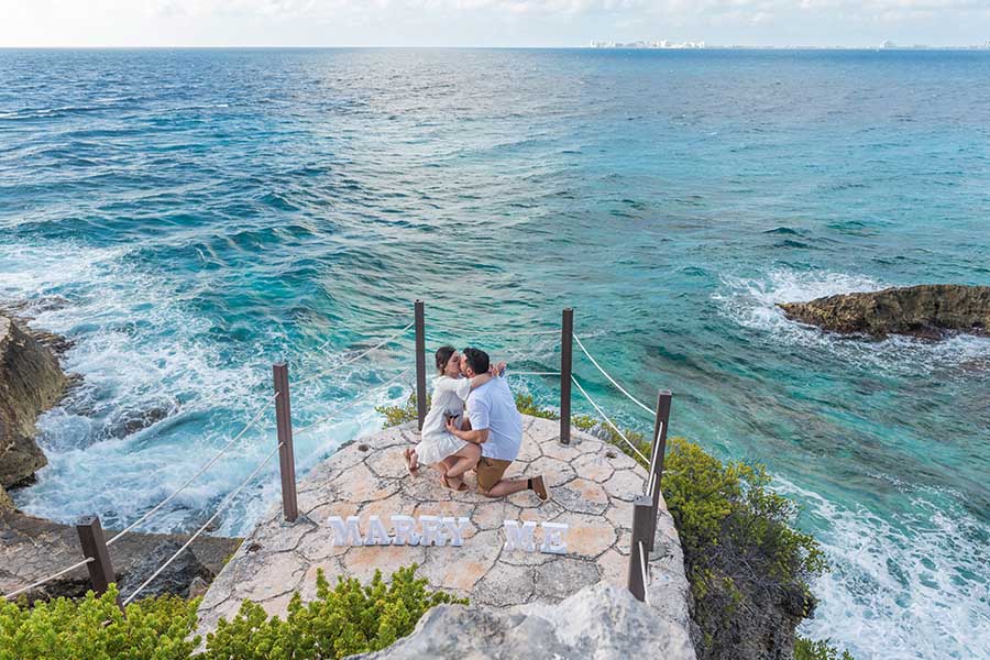 engagement-proposal-in-isla-mujeres-punta-sur-cancun
